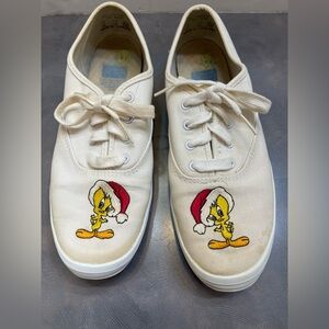 Keds VTG 90’s Tweety Christmas Santa Rare Walking Tennis Shoes Womens 7.5 *Flaw